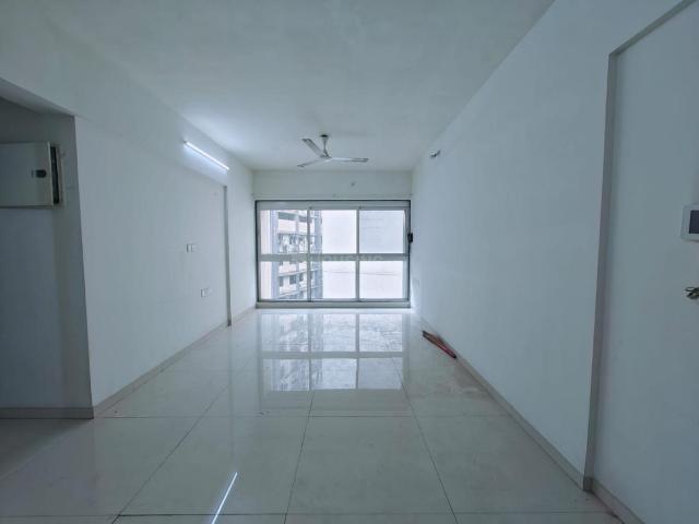 2 BHK Apartment in Chembur for resale Mumbai. The reference number is 19552825