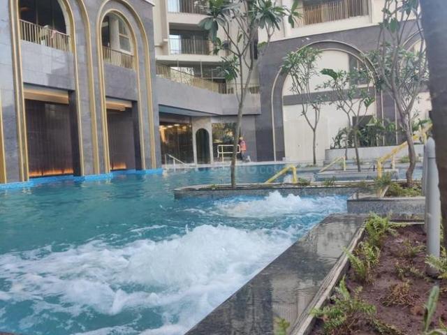 2 BHK Apartment in Chembur for resale Mumbai. The reference number is 19850760
