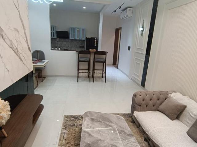 2 BHK Apartment in Chembur for resale Mumbai. The reference number is 20135893