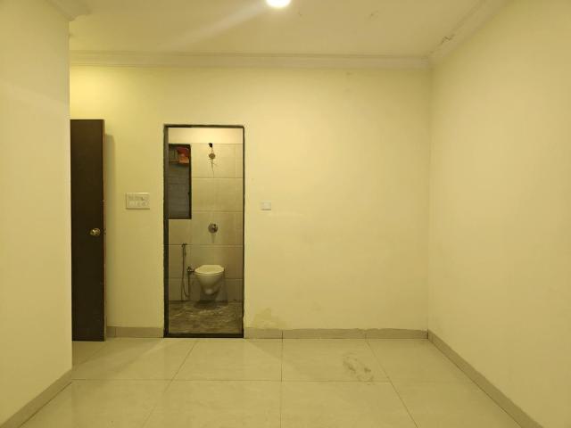 2 BHK Apartment in Chembur for resale Mumbai. The reference number is 20608287