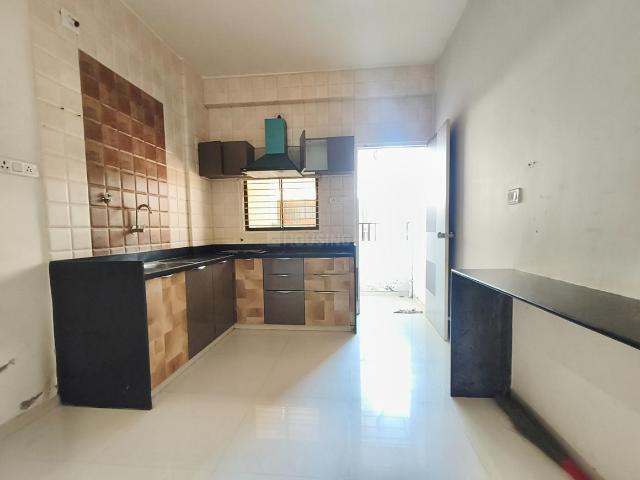 2 BHK Apartment in Chhani Jakat Naka for rent Vadodara. The reference number is 20116381