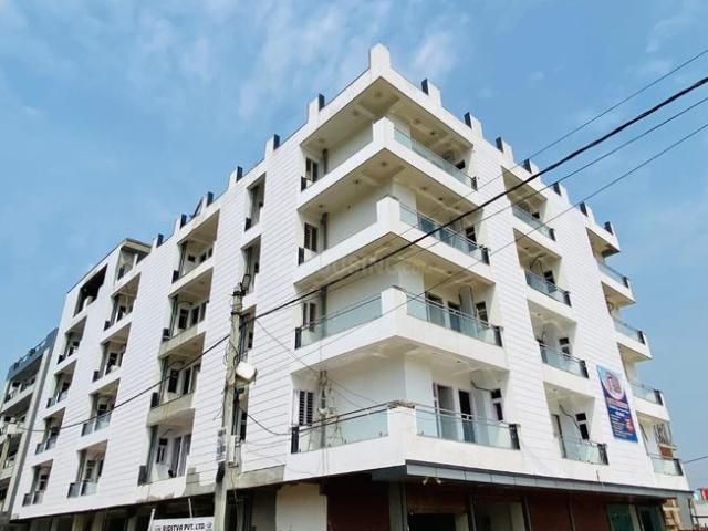 2 BHK Apartment in Chhapraula for resale Ghaziabad. The reference number is 19782899