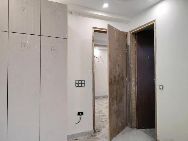 2 BHK Apartment in Rajpur Khurd Village for rent New Delhi. The reference number is 20624374