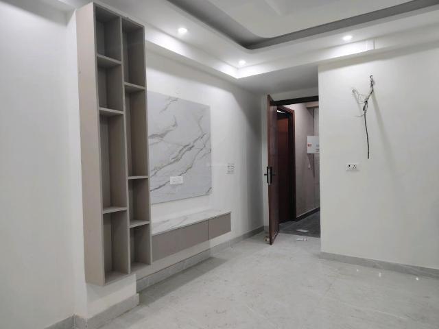 2 BHK Apartment in Chhattarpur for resale New Delhi. The reference number is 20570006