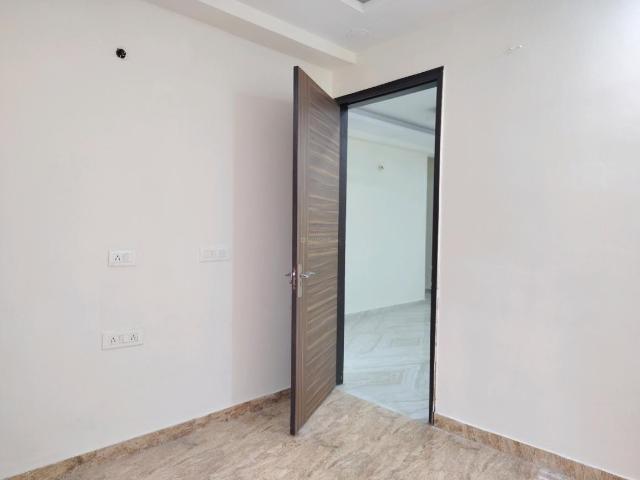2 BHK Apartment in Chhattarpur for resale New Delhi. The reference number is 20587884