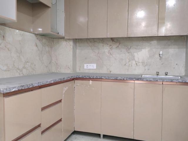 2 BHK Apartment in Chhattarpur for resale New Delhi. The reference number is 20587901