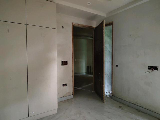 2 BHK Apartment in Rajpur Khurd Village for resale New Delhi. The reference number is 20635478