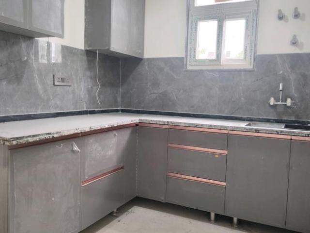 2 BHK Apartment in Mittal Garden for resale New Delhi. The reference number is 20635310