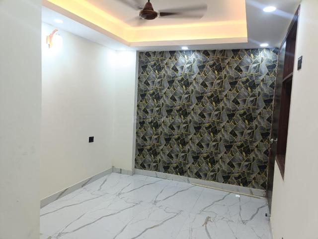 2 BHK Apartment in Chhattarpur for resale New Delhi. The reference number is 20701059