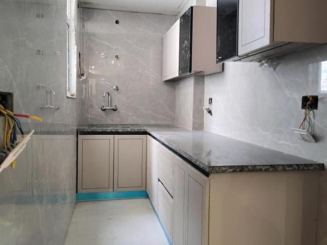 2 BHK Apartment in Maidan Garhi for resale New Delhi. The reference number is 20810832