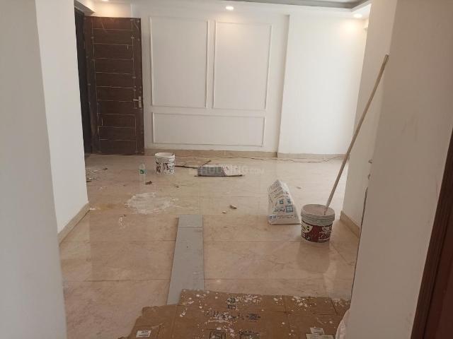 2 BHK Apartment in Chi V for rent Greater Noida. The reference number is 19978554