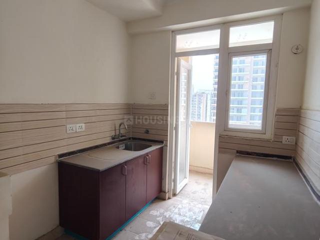 2 BHK Apartment in Chi V for rent Greater Noida. The reference number is 20271113