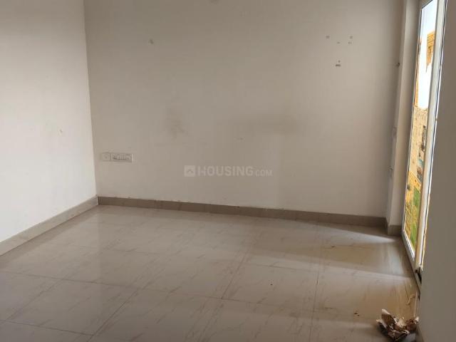 2 BHK Apartment in Chi V for rent Greater Noida. The reference number is 20695817