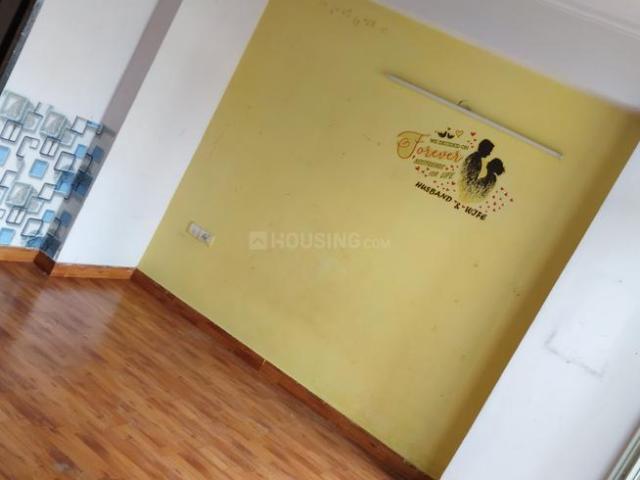 2 BHK Apartment in Chi V for rent Greater Noida. The reference number is 20767107