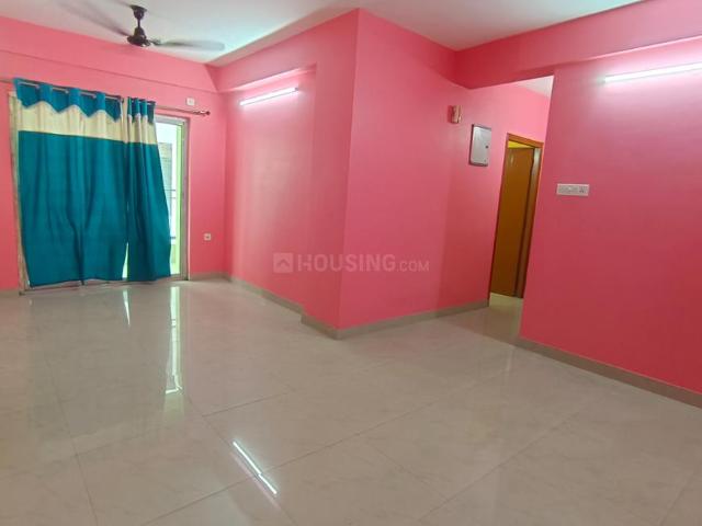 2 BHK Apartment in Chinar Park for rent Kolkata. The reference number is 20479436