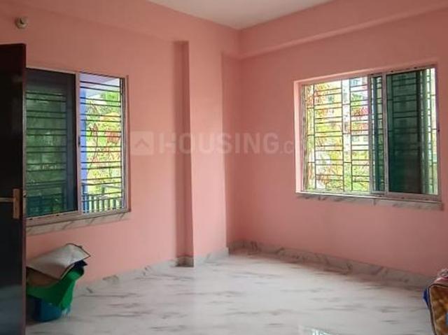 2 BHK Apartment in Chinar Park for rent Kolkata. The reference number is 20721325