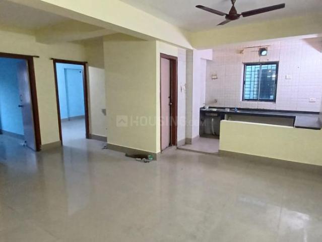 2 BHK Apartment in Chinar Park for resale Kolkata. The reference number is 20870736