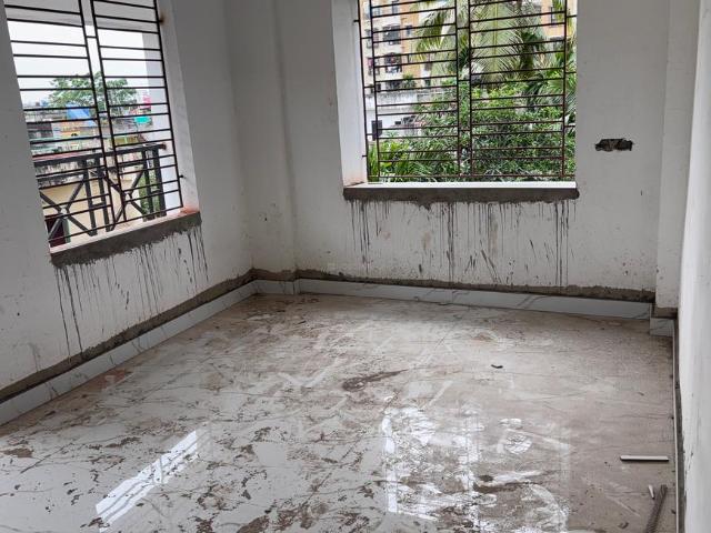 2 BHK Apartment in Chinar Park for resale Kolkata. The reference number is 20924409