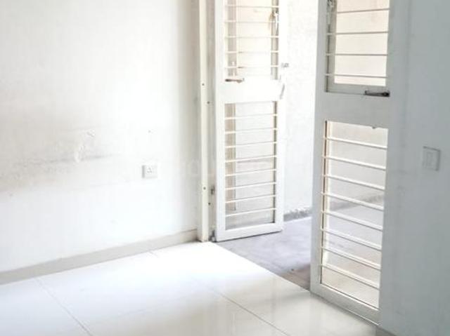 2 BHK Apartment in Chinchwad for rent Pune. The reference number is 20364589