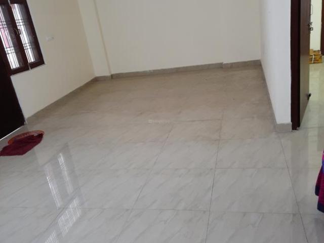 2 BHK Apartment in Chinhat for rent Lucknow. The reference number is 7125078