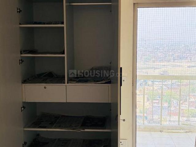2 BHK Apartment in Chipiyana Buzurg for resale Ghaziabad. The reference number is 19331470