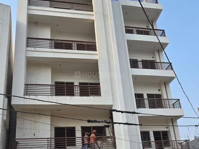 2 BHK Apartment in Chitaipur for resale Varanasi. The reference number is 20512858