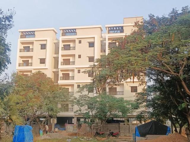 2 BHK Apartment in Chitkul Patancheru for resale Sangareddy. The reference number is 14401266