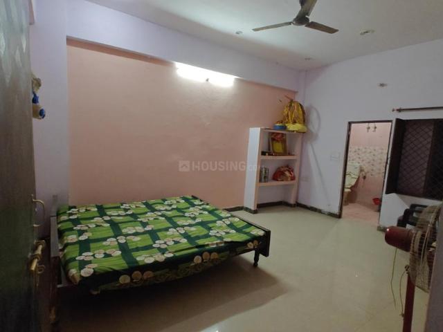 2 BHK Apartment in Chowk for rent Lucknow. The reference number is 20356171