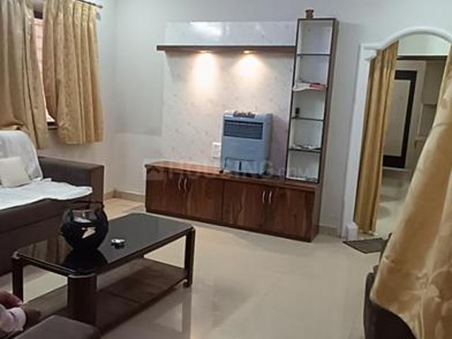 2 BHK Apartment in Civil Lines for rent Nagpur. The reference number is 20391883