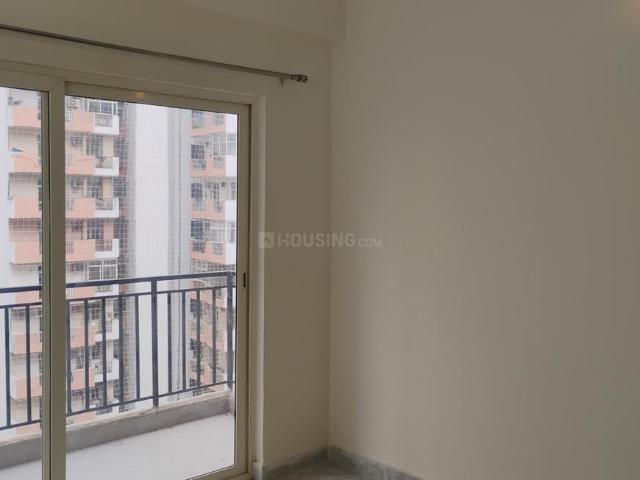 2 BHK Apartment in Crossings Republik for rent Ghaziabad. The reference number is 19519162