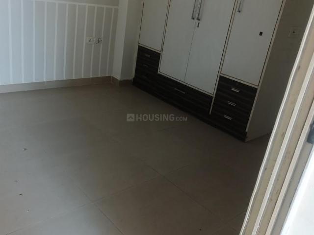 2 BHK Apartment in Crossings Republik for rent Ghaziabad. The reference number is 20088087