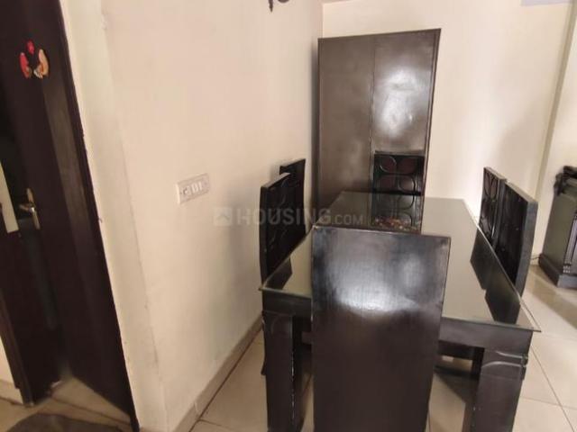 2 BHK Apartment in Crossings Republik for rent Ghaziabad. The reference number is 20433808