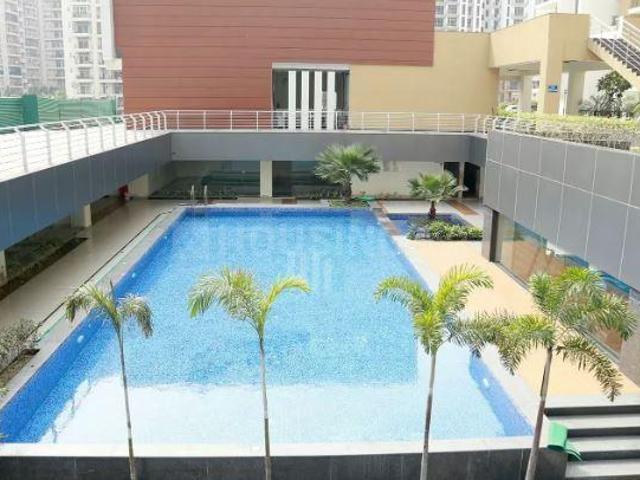2 BHK Apartment in Crossings Republik for rent Ghaziabad. The reference number is 20584783