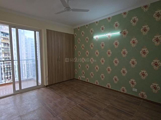 2 BHK Apartment in Crossings Republik for rent Ghaziabad. The reference number is 20658221