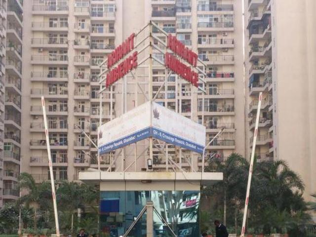 2 BHK Apartment in Crossings Republik for rent Ghaziabad. The reference number is 20603578