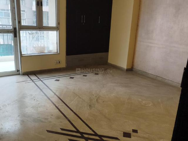 2 BHK Apartment in Crossings Republik for rent Ghaziabad. The reference number is 20758483