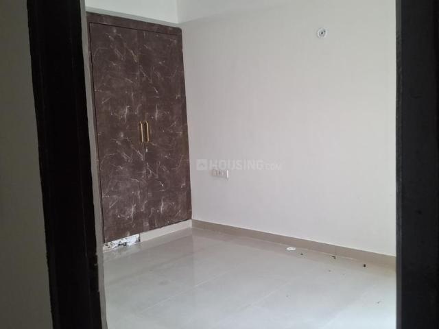 2 BHK Apartment in Crossings Republik for rent Ghaziabad. The reference number is 20705520