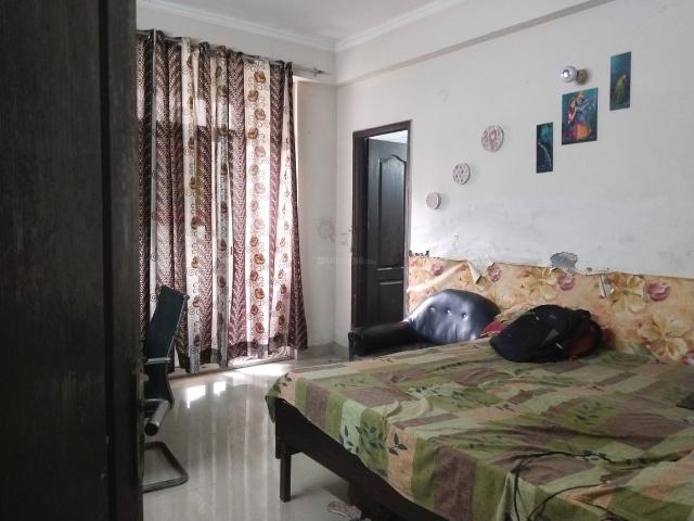 2 BHK Apartment in Crossings Republik for resale Ghaziabad. The reference number is 19866881