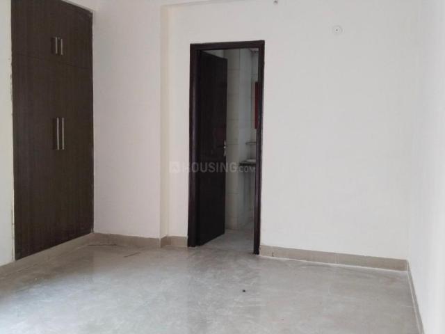 2 BHK Apartment in Crossings Republik for resale Ghaziabad. The reference number is 20970709