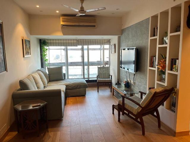 2 BHK Apartment in Cuffe Parade for rent Mumbai. The reference number is 19033128
