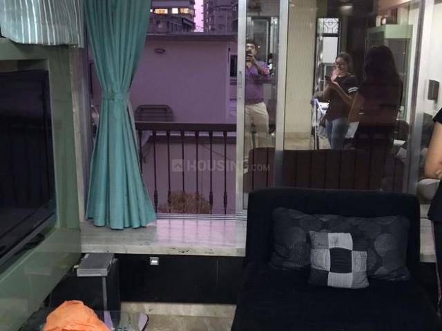 2 BHK Apartment in Cumballa Hill for rent Mumbai. The reference number is 20378177
