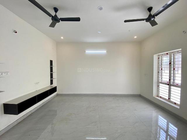 2 BHK Apartment in Ambattur for resale Chennai. The reference number is 20670030