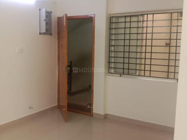 2 BHK Apartment in Ambattur for resale Chennai. The reference number is 8230029