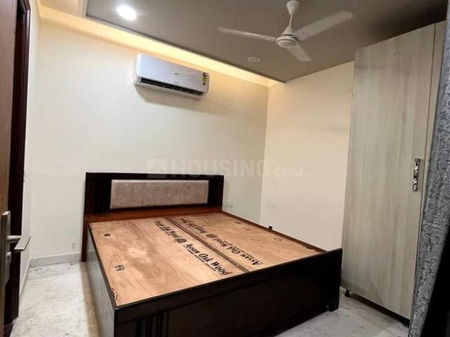 2 BHK Apartment in Ambawadi for rent Ahmedabad. The reference number is 15646817