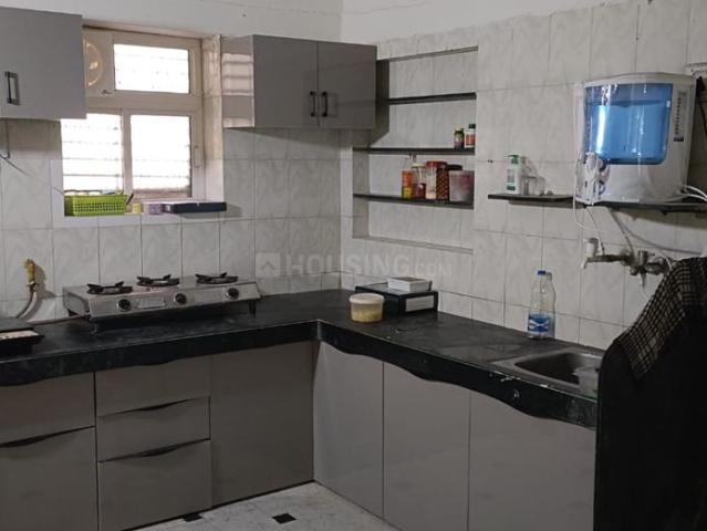 2 BHK Apartment in Ambawadi for rent Ahmedabad. The reference number is 20452311