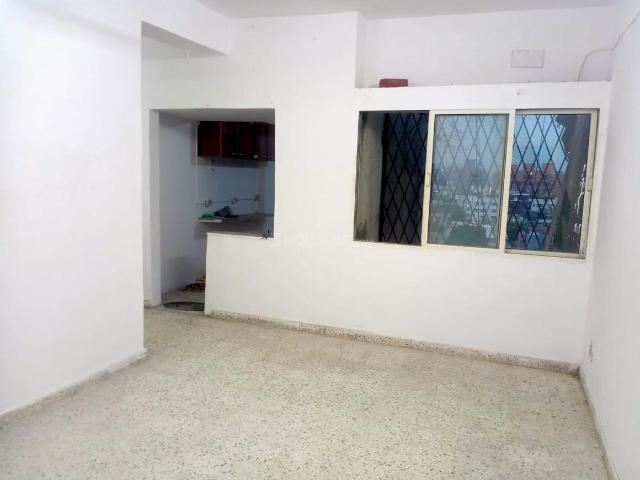 2 BHK Apartment in Ambawadi for rent Ahmedabad. The reference number is 20781522