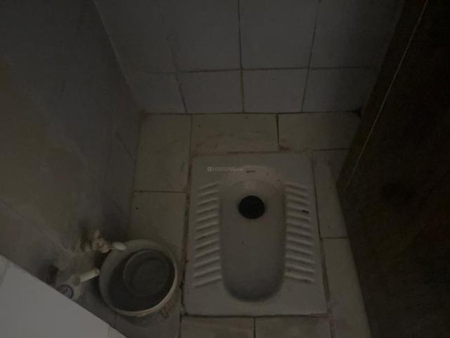 2 BHK Apartment in Amraiwadi for rent Ahmedabad. The reference number is 20881985