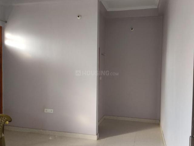 2 BHK Apartment in Amrai Gaon for rent Lucknow. The reference number is 8340574
