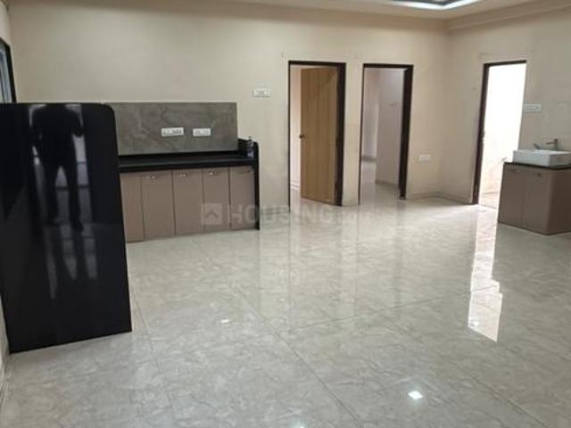 2 BHK Apartment in Amravati Road for rent Nagpur. The reference number is 19629275