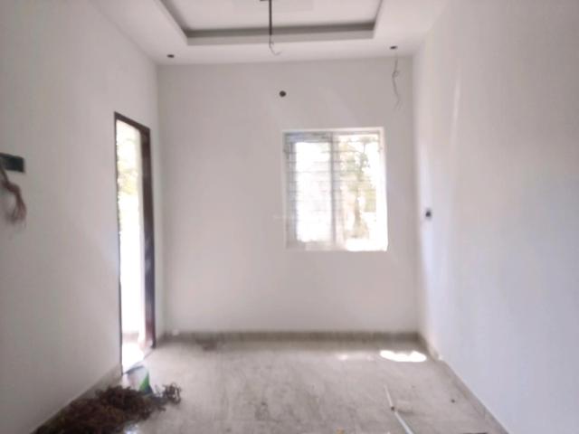 2 BHK Apartment in Anakaputhur for resale Chennai. The reference number is 13801023